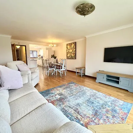 3 Bedroom House - Sandown Esterno foto